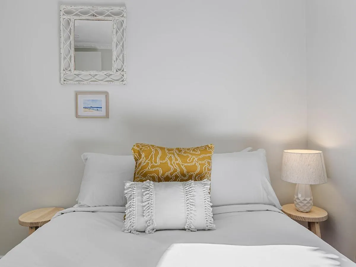 Maroochy Beachside 3 Bedroom Getaway 마루치도르